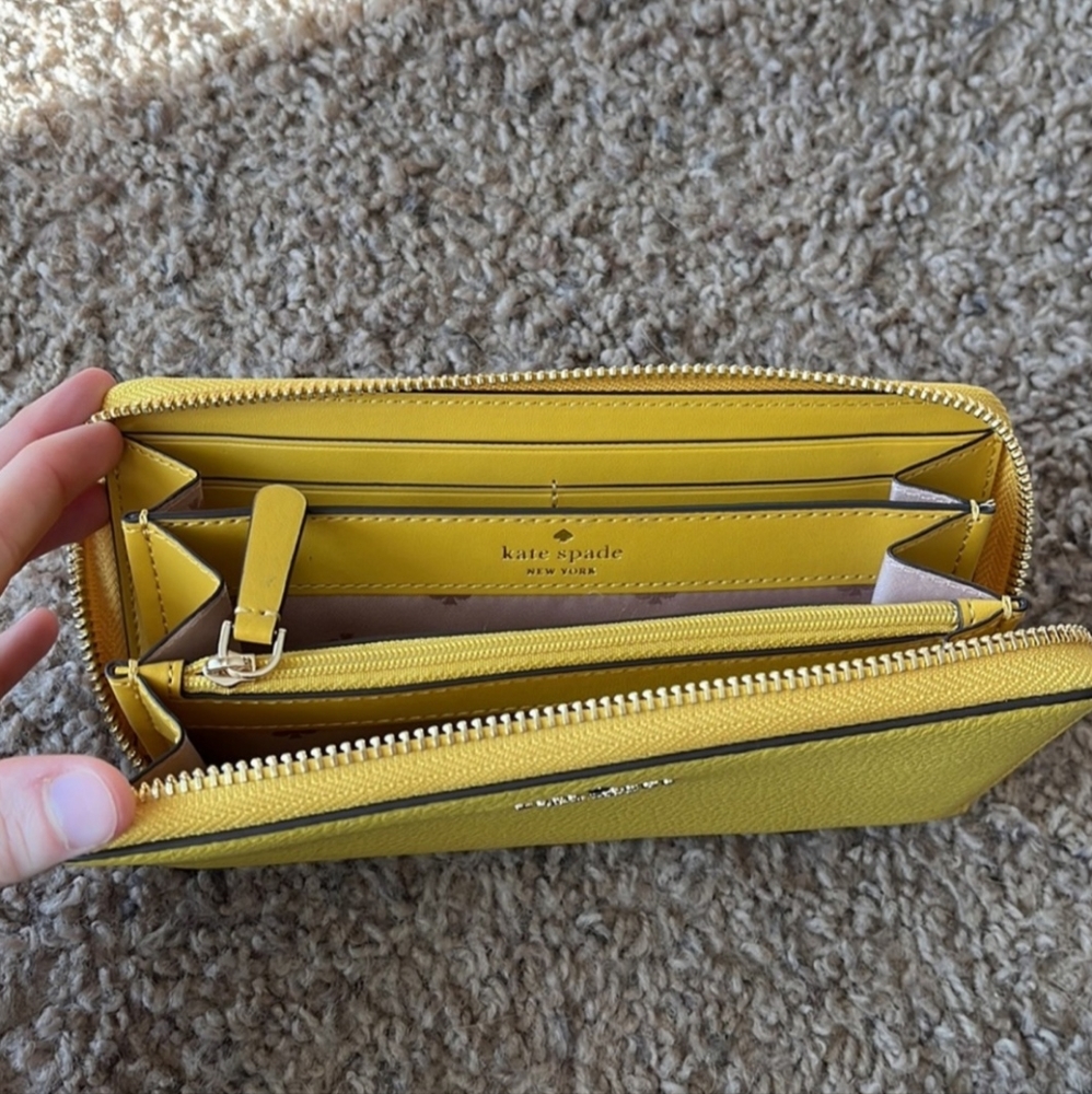 Yellow Kate Spade Large Wallet - Picture 5 of 5